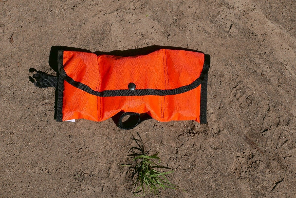 Road Runner Tool Saddle Roll Satteltasche Schwarz Cordura
