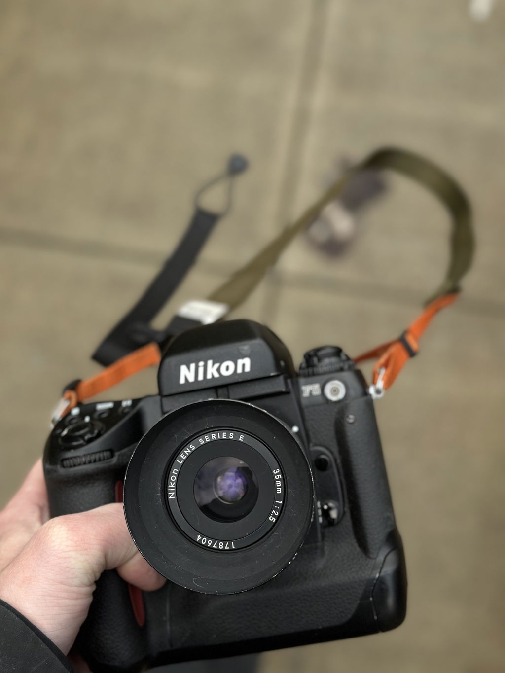 Road Runner Accessories Camera Strap Schwarz Kameragurt