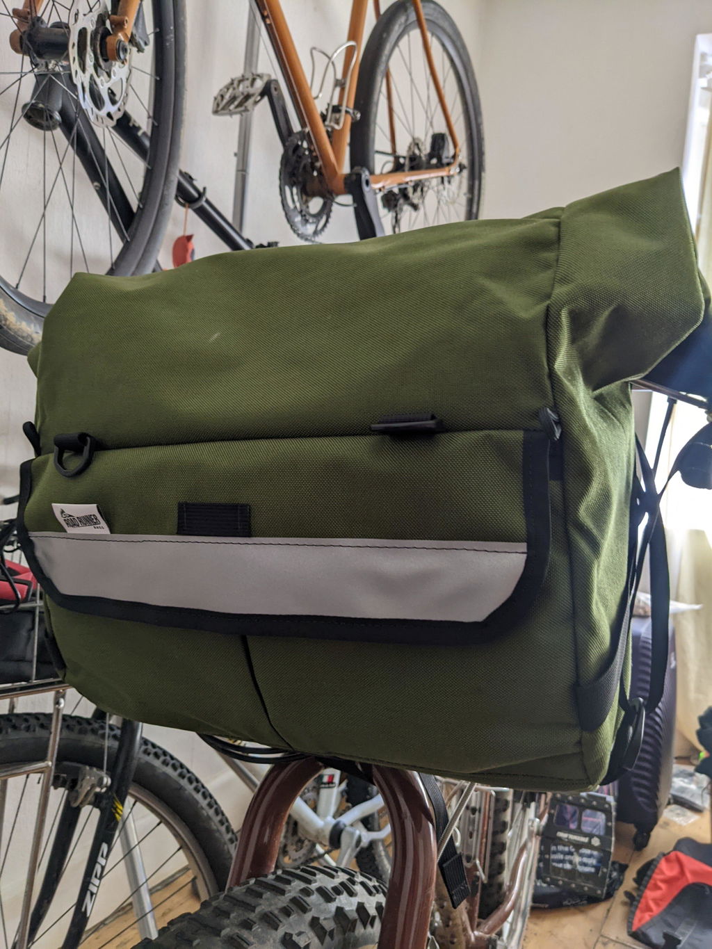 Road Runner Jumbo Jammer 17L Lenkertasche Schwarz Cordura