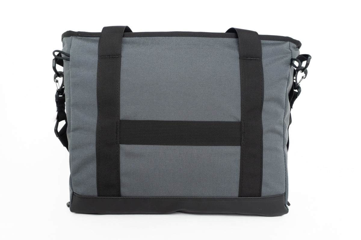 Road Runner Everything Tote Bag 15L Schwarz Cordura Laptop