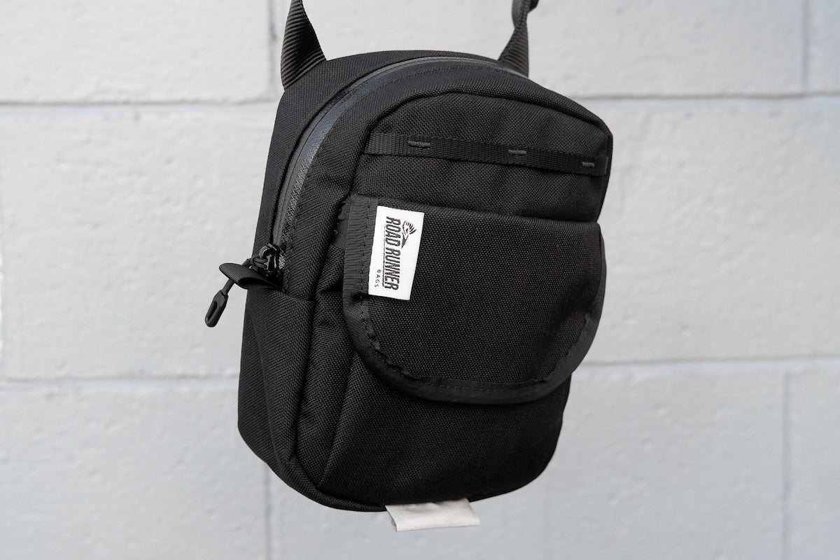 Road Runner EDC Mini Sling 2,25L Schwarz Cordura Kamera
