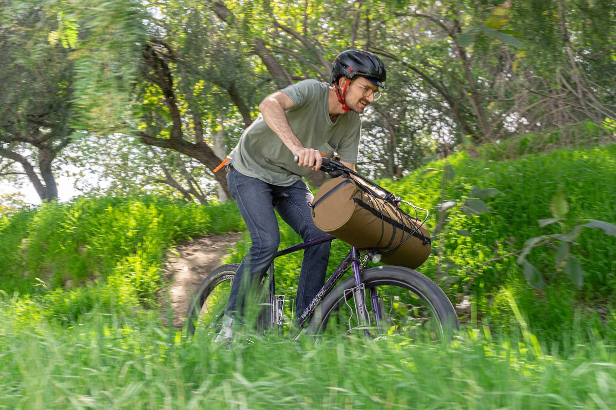 Road Runner Barrel Burrito Lenkertasche Schwarz 42,069 l
