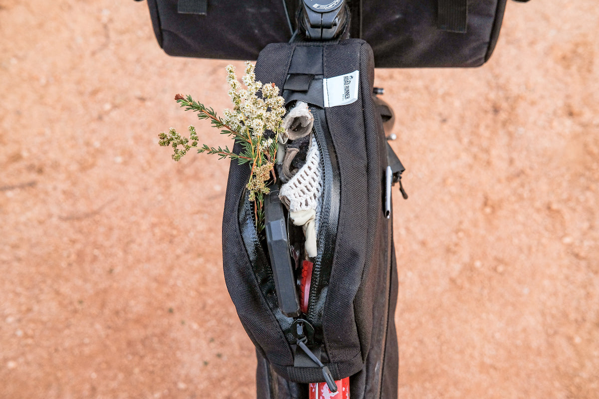 Road Runner Bluff Top Tube Bag 1.5L Bikepacking Tasche