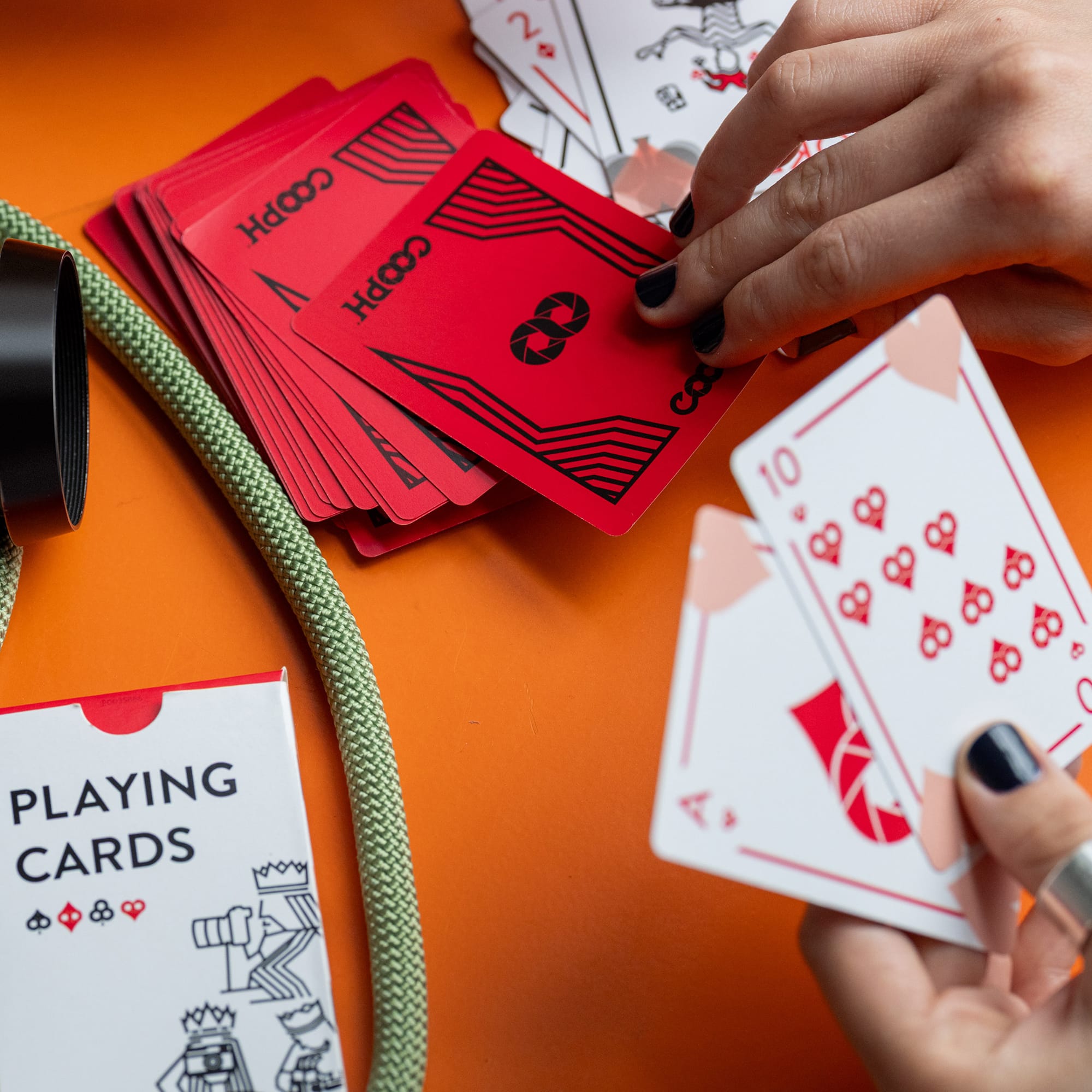COOPH Art Prints Playing Cards Spielkarten Rot-Weiß