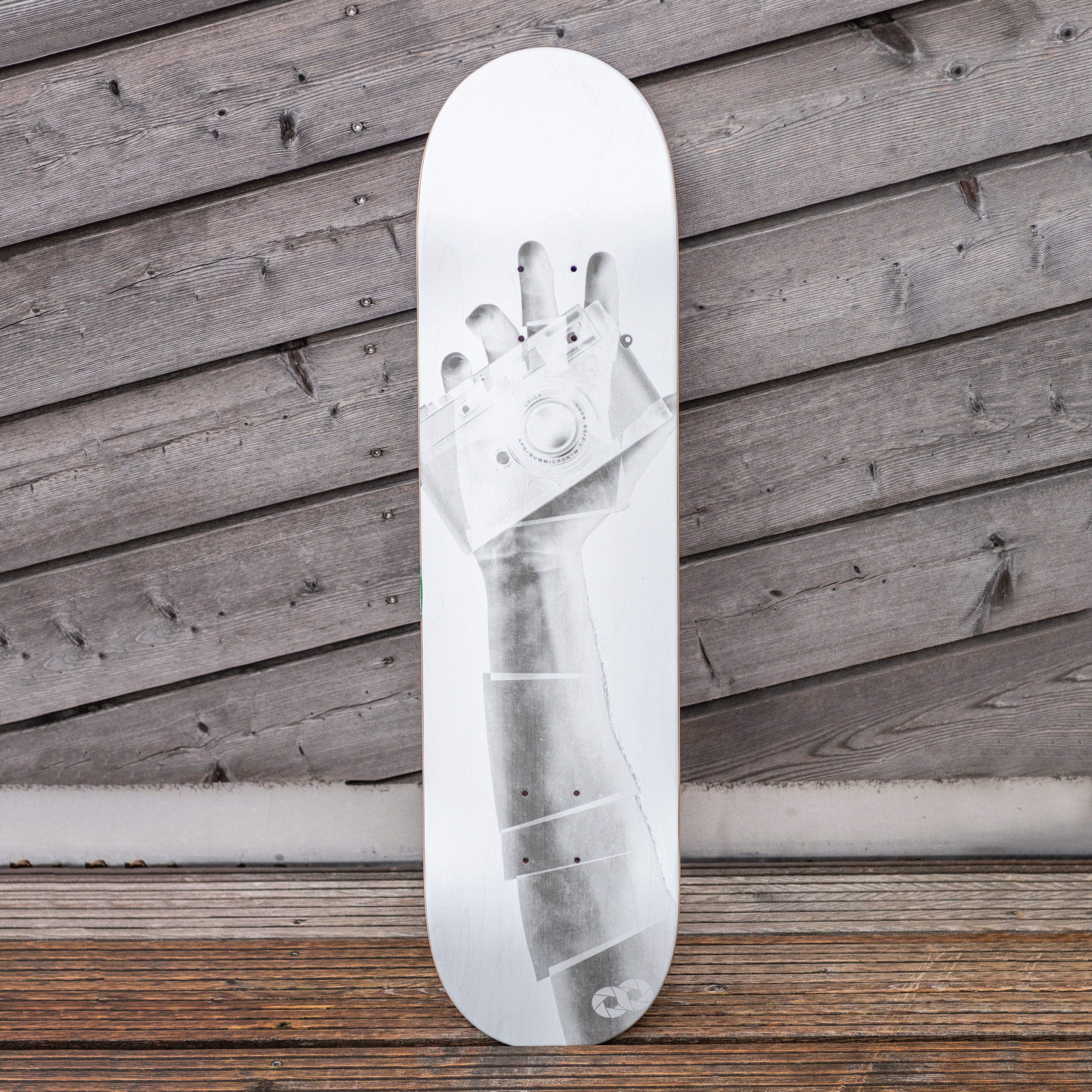 COOPH Art Prints HAND Skateboard Deck 8 Zoll Fotomotiv
