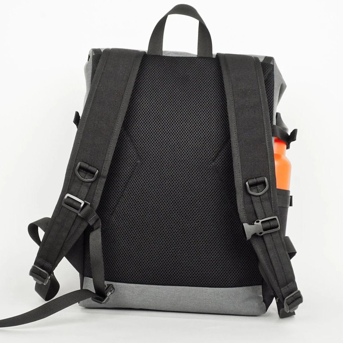 Road Runner Backpacks Anything Rucksack 22L Schwarz Cordura